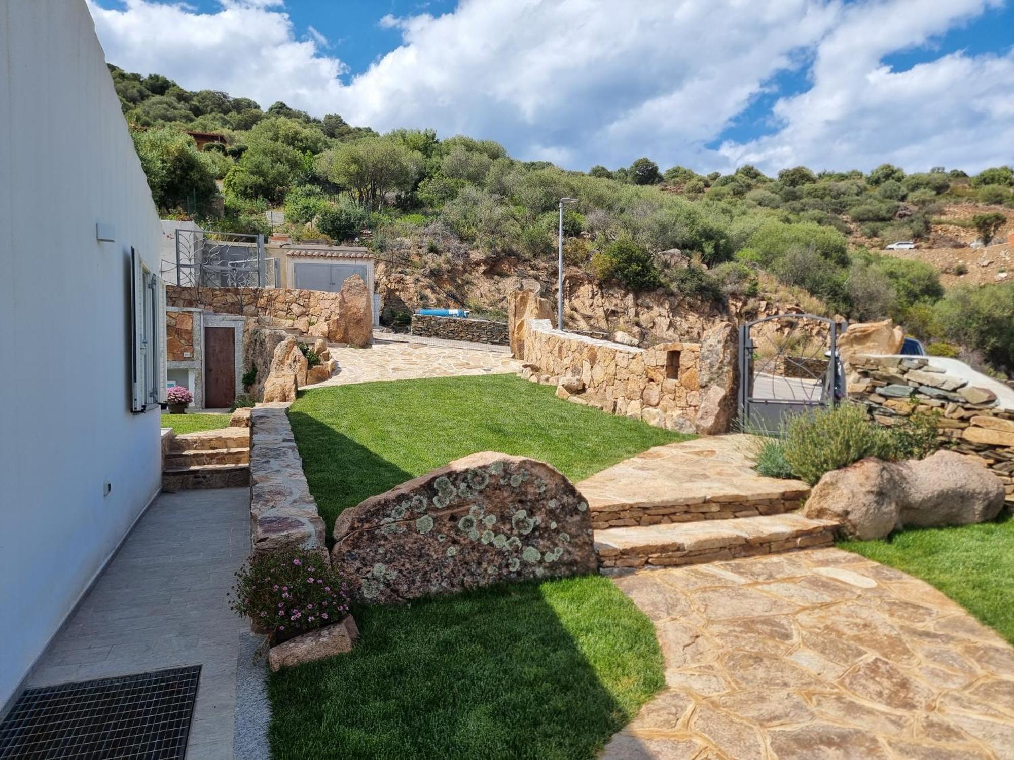 Il Borgo Del Mare - Budoni Sweet Home Exterior photo